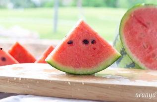 凌晨吃瓜,揭秘娱乐圈那些不为人知的秘密  第3张