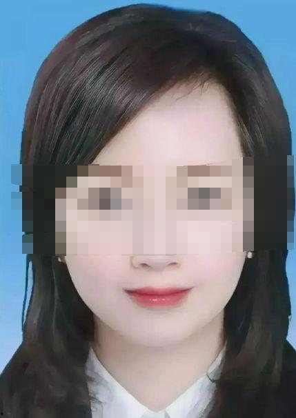 扬州女干部吃瓜  第2张